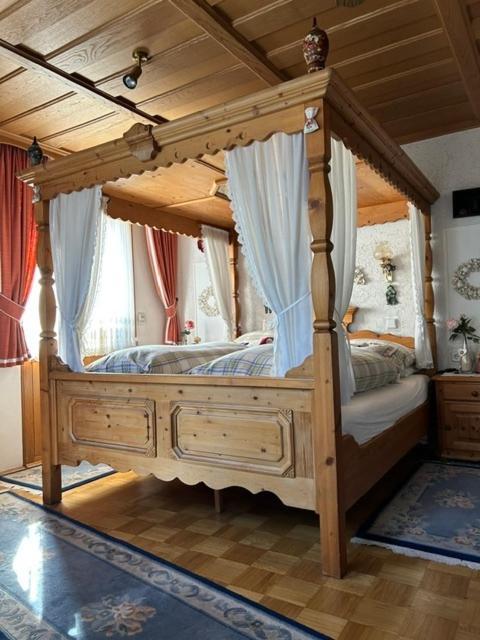 Haus Wessel Ξενοδοχείο Κολωνία Εξωτερικό φωτογραφία
